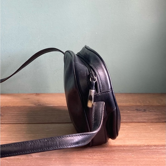 Cole Haan Vintage Italian Leather Bag - Picture 5 of 9